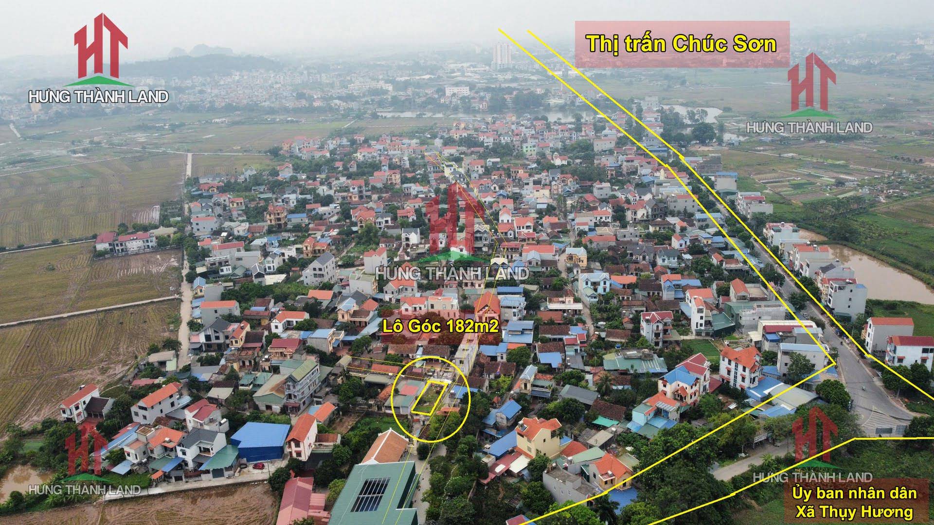 Hình ảnh Chủ nhà nhờ bán Mảnh đất lô góc trong khu dân cư đông đúc tại Thụy Hương 182m2