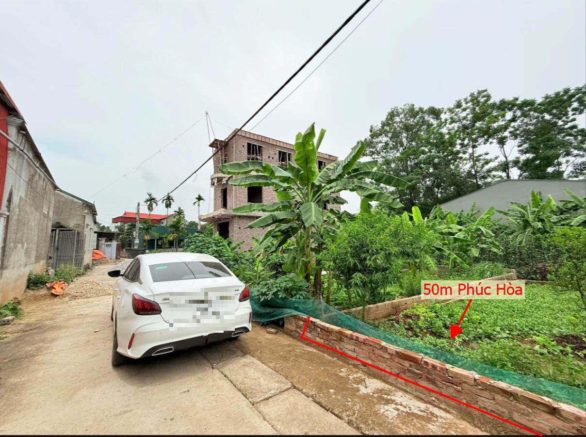 Hình ảnh Bán Lô Đất 50m Tại Phúc Hòa Phúc Thọ Bám Đường Bê Tông Ô Tô Vào Tận Đất Dân Cư Đông Đúc Đầy Đủ Tiện Ích Xung Quanh Gia Đầu Tư