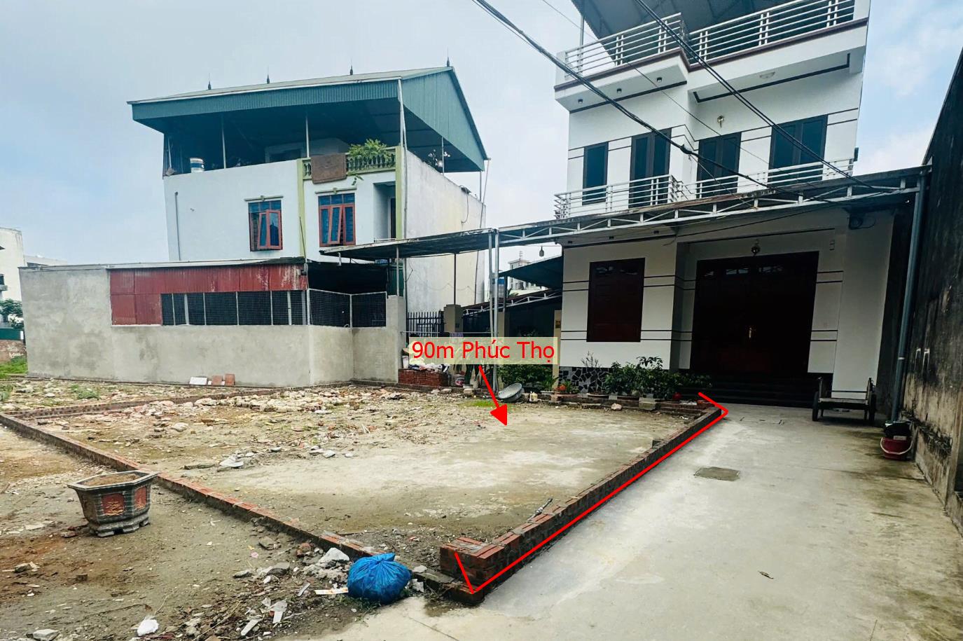 Hình ảnh Bán Lô Đất 90m Tại Phúc Thọ Bám Đường Bê Tông Ô Tô Vào Tận Đất Dân Cư Đông Đúc Thân Thiện Giá Đầu Tư