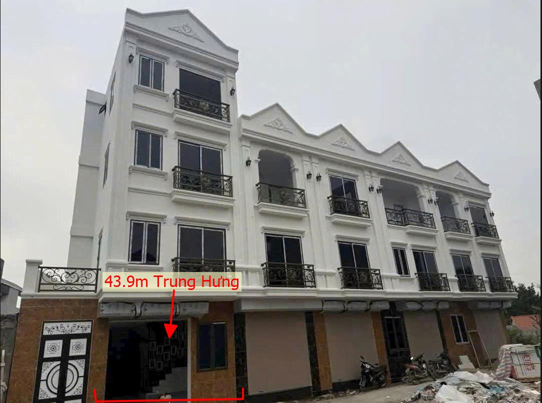 Hình ảnh Bán Lô Đất 43.9m Đã Sẵn Nhà 4 Tầng Tại Trung Hưng Sơn Tây Bám Đường Bê Tông Ô Tô Vào Tận Đất Dân Cư Đông Đúc Giá Đầu TưCư Đông Đúc