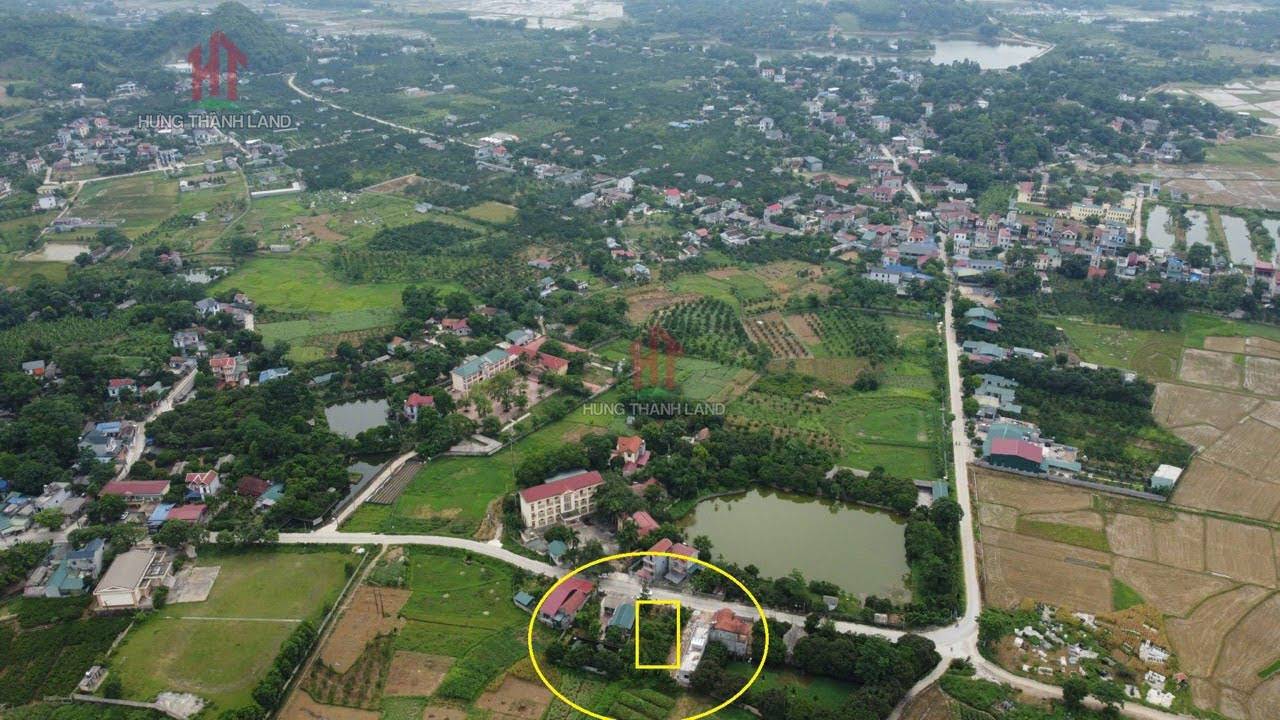 Hình ảnh Chính chủ nhờ em giới thiệu lô đất đẹp kinh doanh sát UBND Xã Liên Sơn 557m2