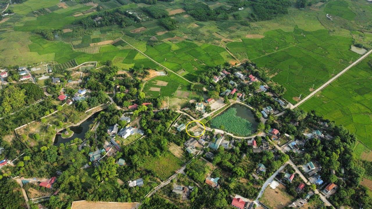 Hình ảnh Gia đình em có lô đất View Hồ của Bố mẹ cần chuyển nhượng để xây nhà 135m2