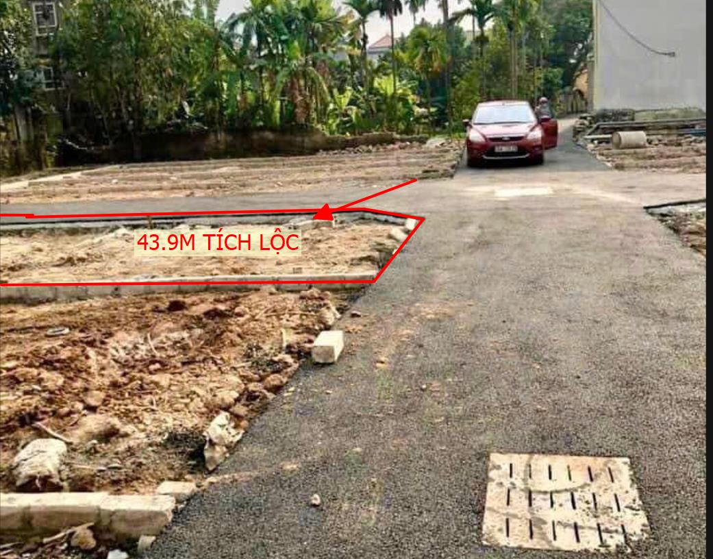 Hình ảnh Bán Lô Đất 43m Tại Phúc Thọ Ô Tô Vào Tận Đất Giá Hơn Tỷ